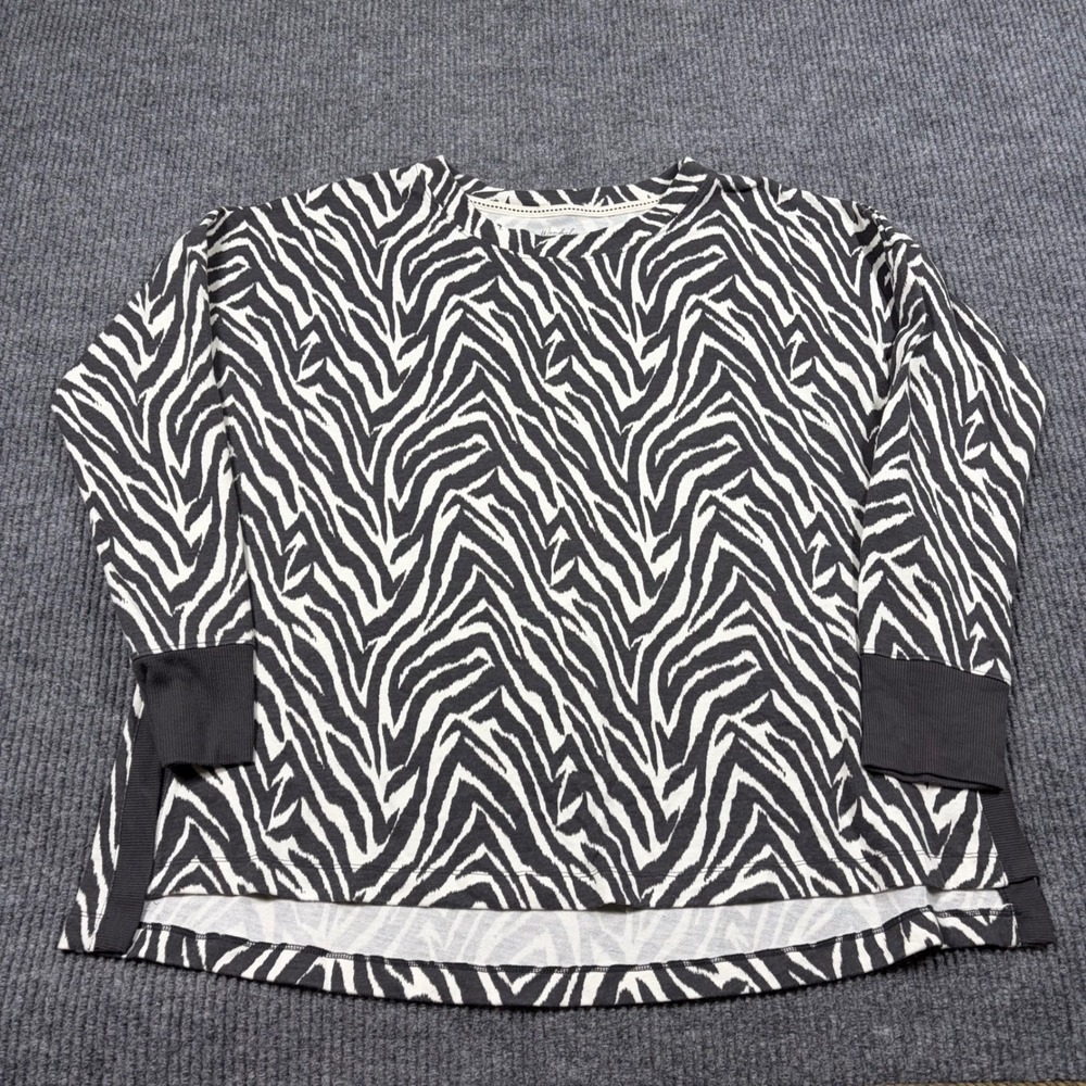 Wonderly Studio Shirt Womens L Zebra Print Black White Long Sleeve Top